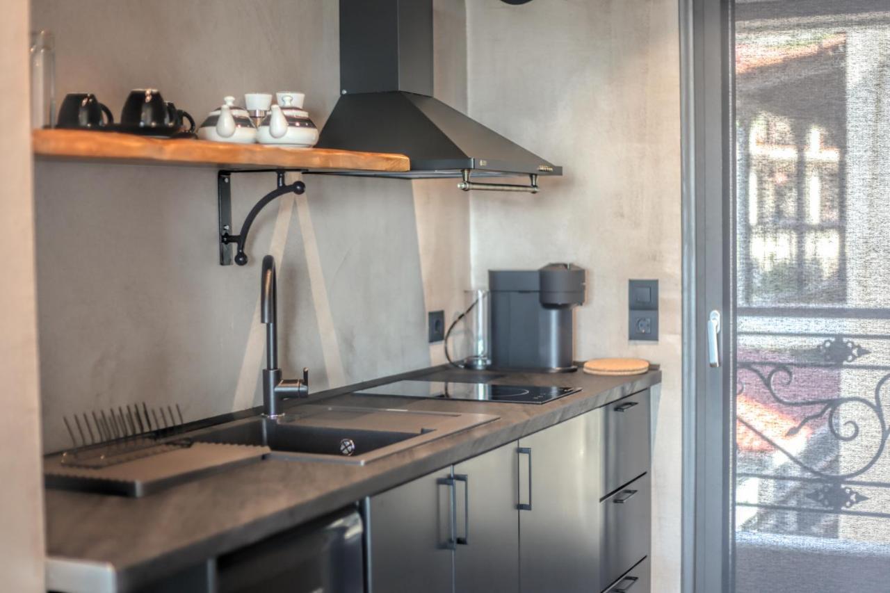 Meteora Heaven And Earth Premium Suites - Adults Friendly Kalambaka Eksteriør billede