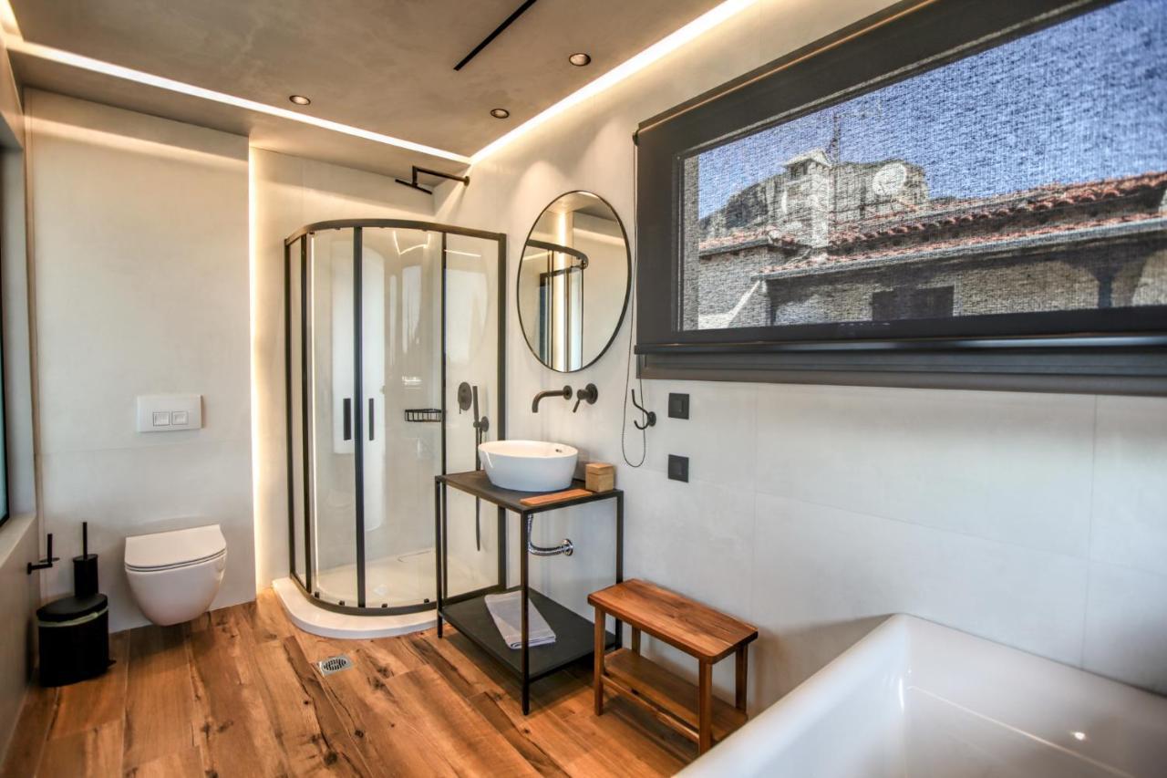 Meteora Heaven And Earth Premium Suites - Adults Friendly Kalambaka Eksteriør billede